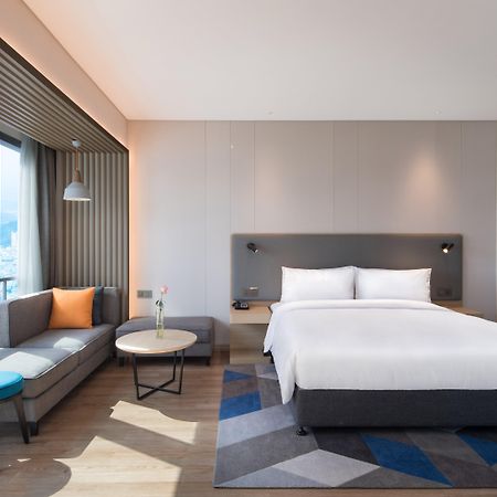 Holiday Inn Express Shenzhen Haiyuan City By Ihg Exterior foto